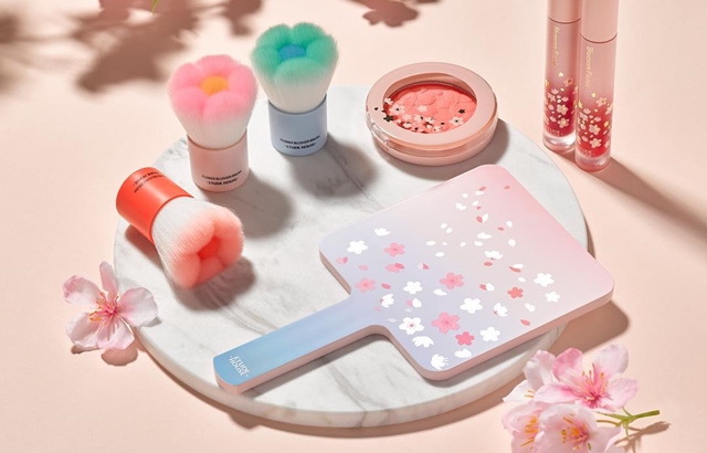 Etude, House, Blossom, Picnic 관련 K-라이프 이슈 정리 대표 이미지