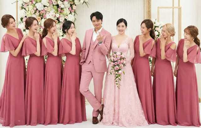 티파니의 플래시 웨딩과 비안요한의 웨딩 사진이 화제가 됐습니다! 소녀시대 '신부 들러리처럼 스마일' 소속사, 진실 밝힐 것 대표 이미지